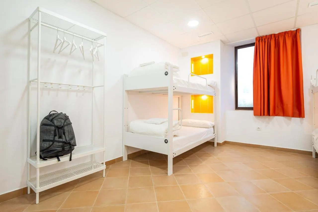 Benarrabá Hostel 0*,