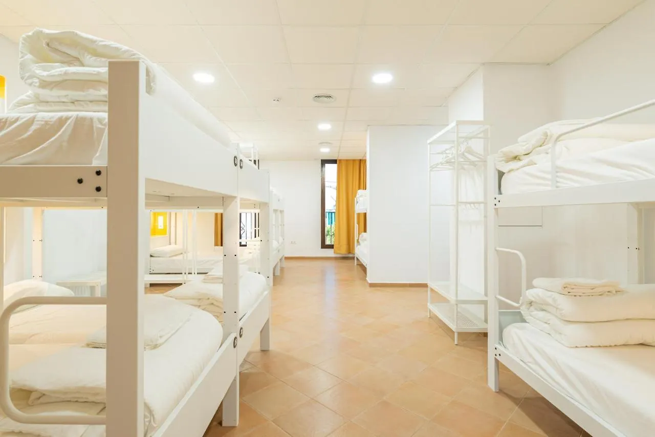 Benarrabá Hostel
